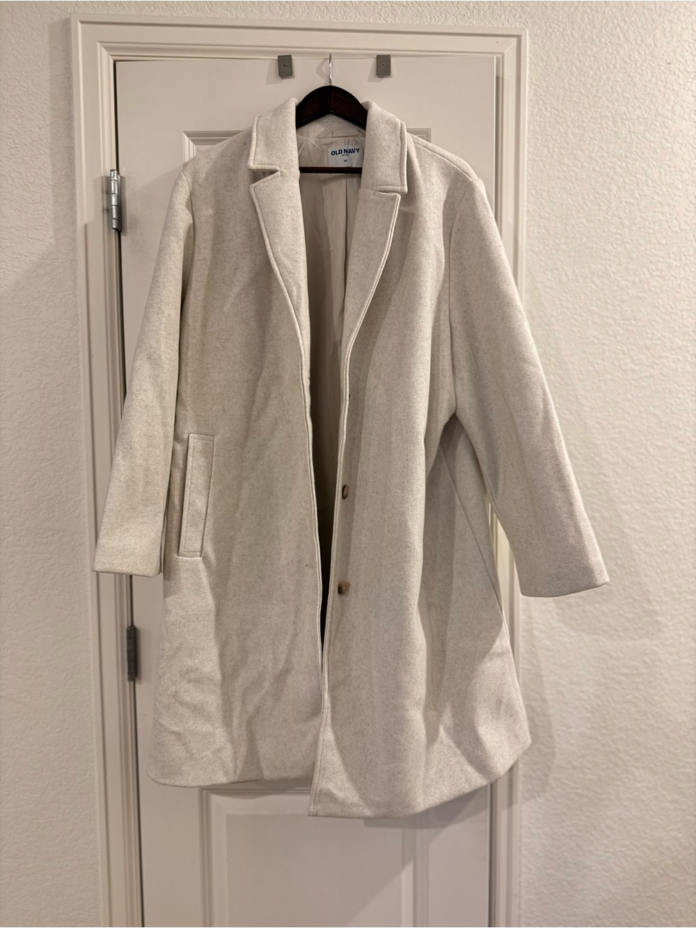 Old Navy Women’s XXL Light Cream Single-Breasted Pea Coat